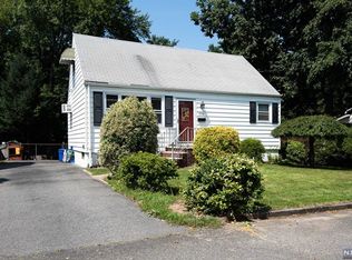 336 N 4th Ave, Hawthorne, NJ 07506