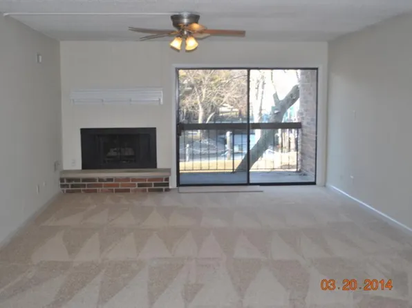 14525 Walden Ct Ph 1, Oak Forest, IL 60452