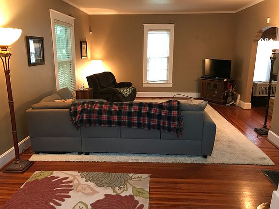 5th image of 2722 Mitchell Ave