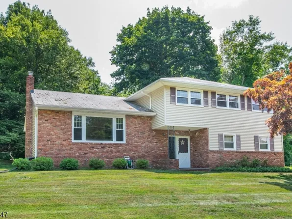 26 Dogwood Trail, Randolph Twp., NJ 07869