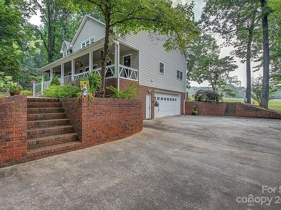 4th image of 113 Harbourtown Dr
