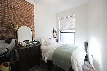 317-319 Bloomfield Street