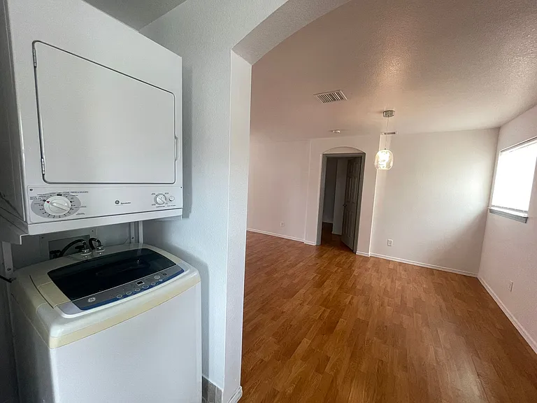 14304 Gil Reyes Dr #D — Photo 8