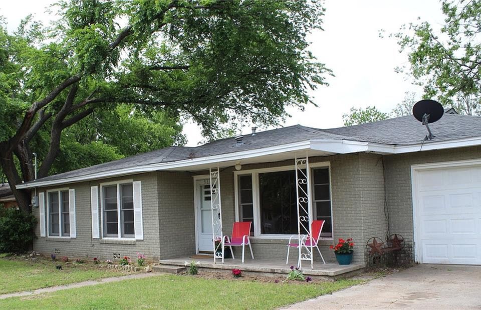 1st image of 980 N Neblett St