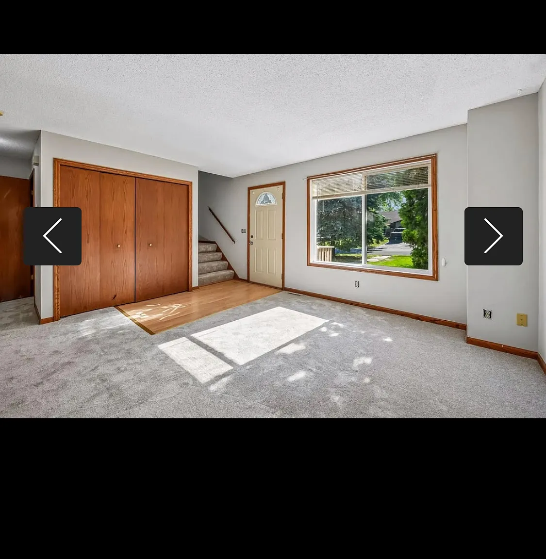 2 bed, 1.5 bath, 1410 sqft, $1,380 — Photo 2