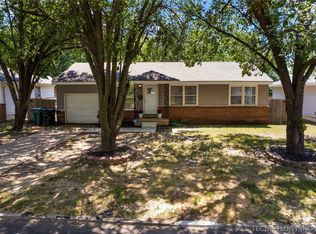 2021 S Cedar St, Sapulpa, OK 74066
