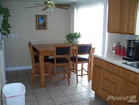5th image of 2840 Santa Cruz Dr