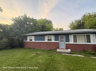 2675 Indiana Ave, Saginaw, MI 48601