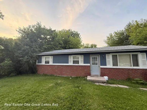 2675 Indiana Ave, Saginaw, MI 48601
