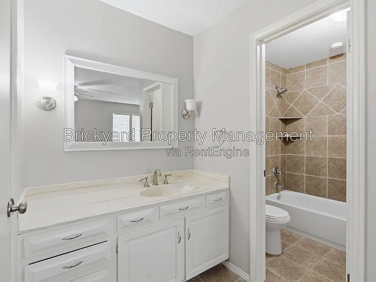 2007 Berkner Dr — Photo 22