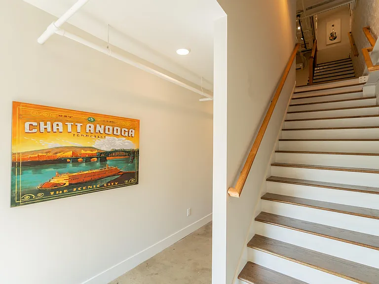 614 E Main St #205 — Photo 24