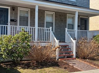 5 Princeton St #2, Newport, RI 02840