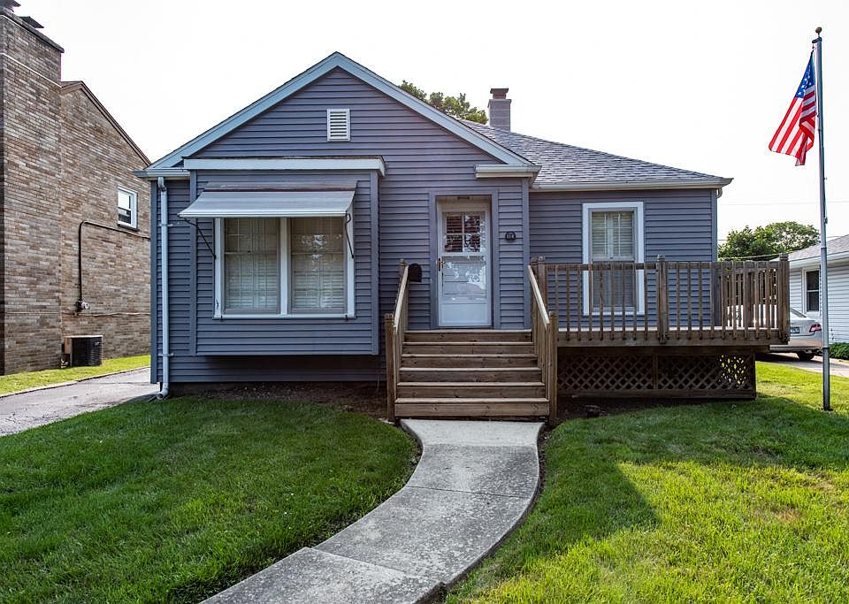 1st image of 114 N Martin Ave