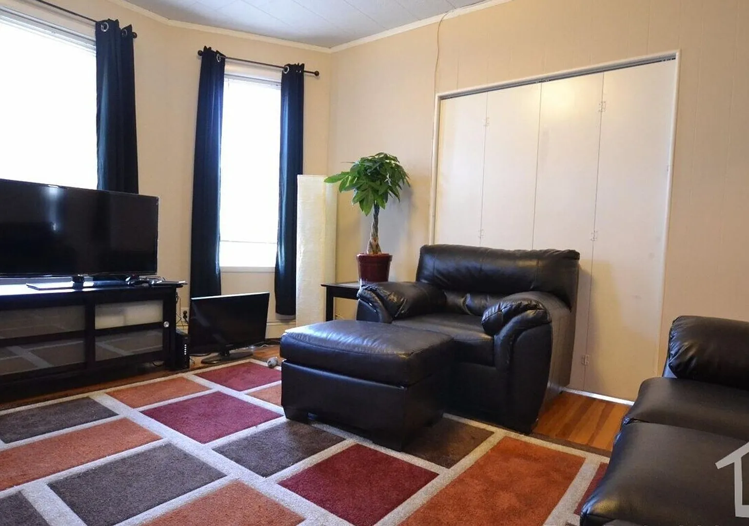 441 Washington St #1A Boston MA 02135 — Photo 2