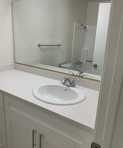 1122 Linden Ave #15 — Photo 10