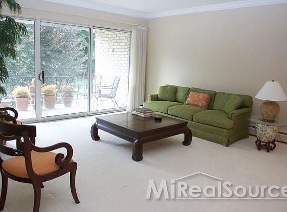 4th image of 1725 Tiverton Rd Unit 7