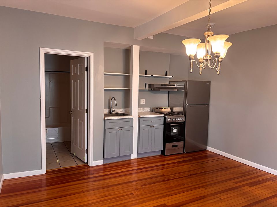 1st image of 3 Prospect St #1