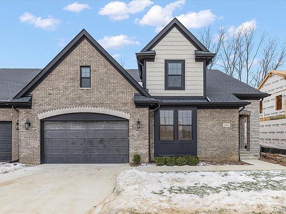 2nd image of 2044 Breckenridge Ct