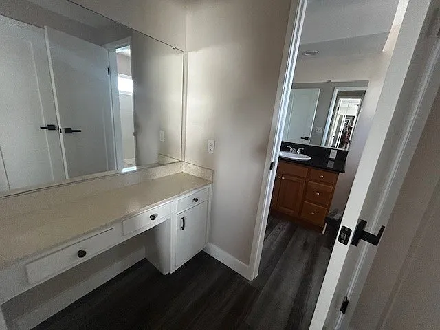1159 W 3rd St #1 — Photo 18