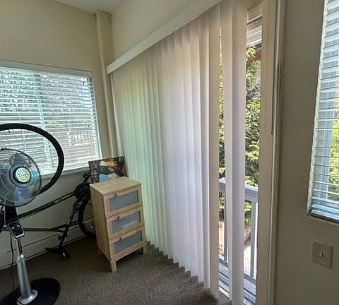 Private enclosed patio space!!!