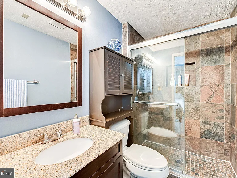 6144 Windward Dr — Photo 19