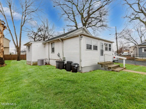 62 Washington Avenue, Keansburg, NJ 07734