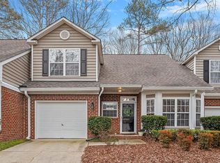 8742 Courage Ct, Raleigh, NC 27615