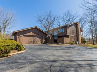 415-82 Bramble Ln, Aurora, OH 44202