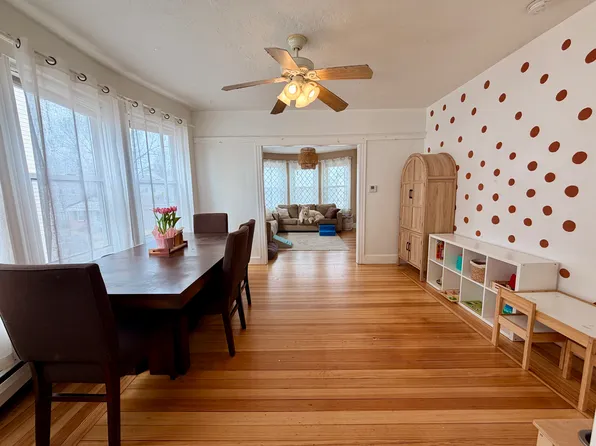 119 Linwood Ave, Pawtucket, RI 02860