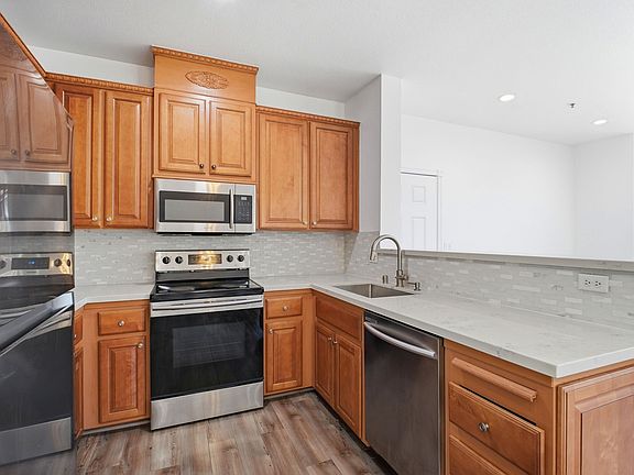 2nd image of 3695 Stevenson Blvd #B236