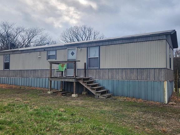 2nd image of 891 Union Hill Rd