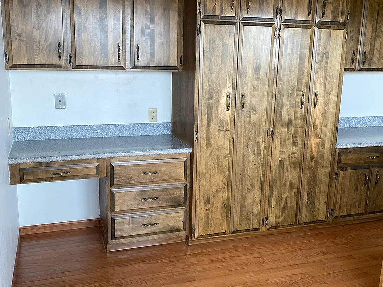 4050 E Ridge Rd — Photo 14