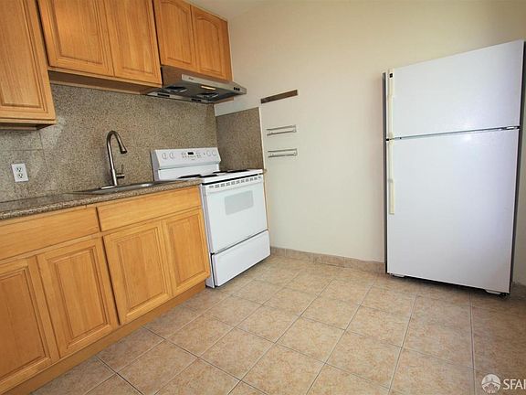 4th image of 1270 7th Ave