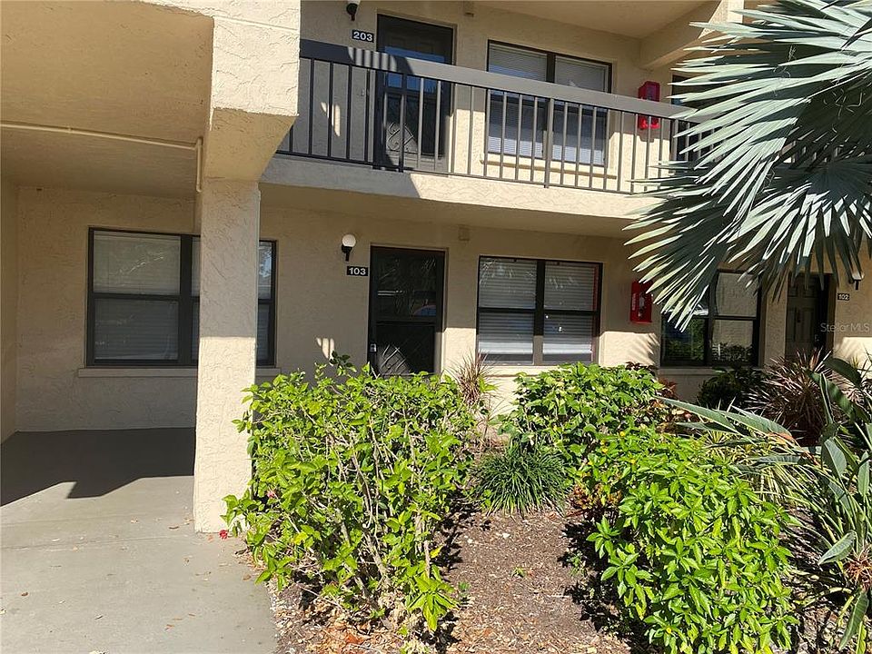 1st image of 435 30th Ave W APT D103