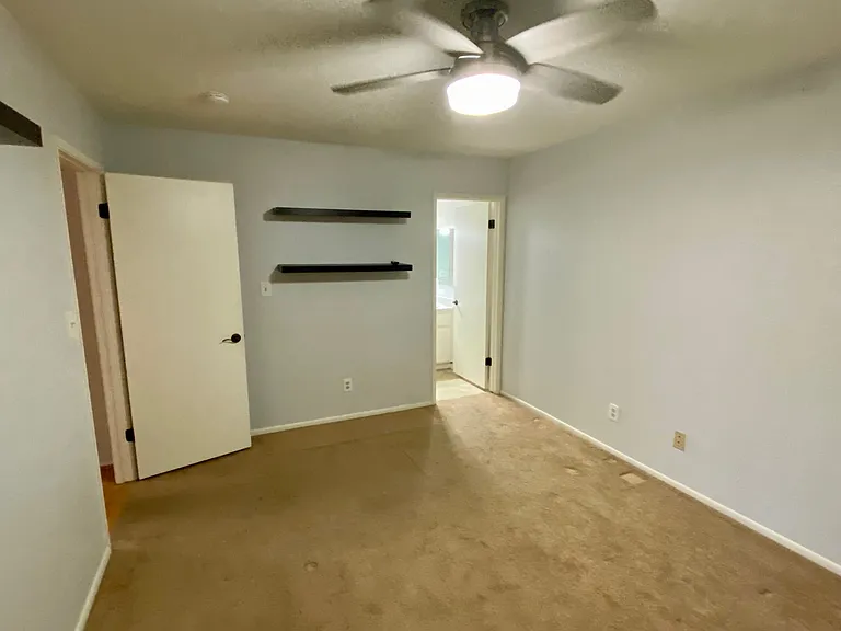 502 W Tonopah Dr #6 — Photo 26