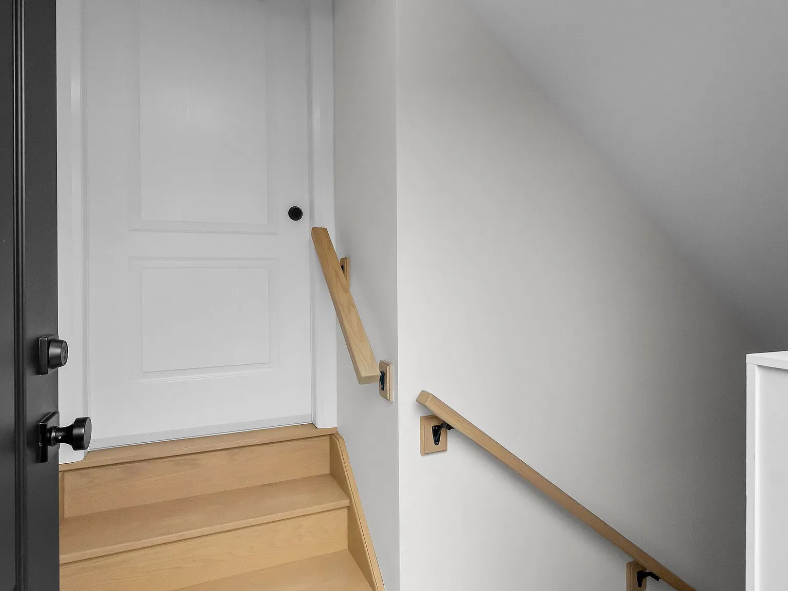 1 bed, $1,400 — Photo 4