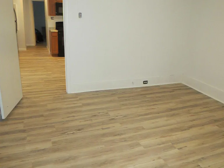 2421 Beechwood Blvd #C — Photo 13