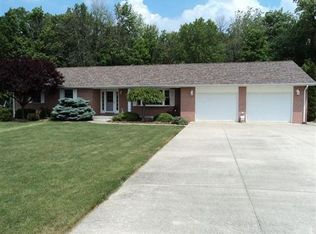 11415 W Toussaint East Rd, Oak Harbor, OH 43449