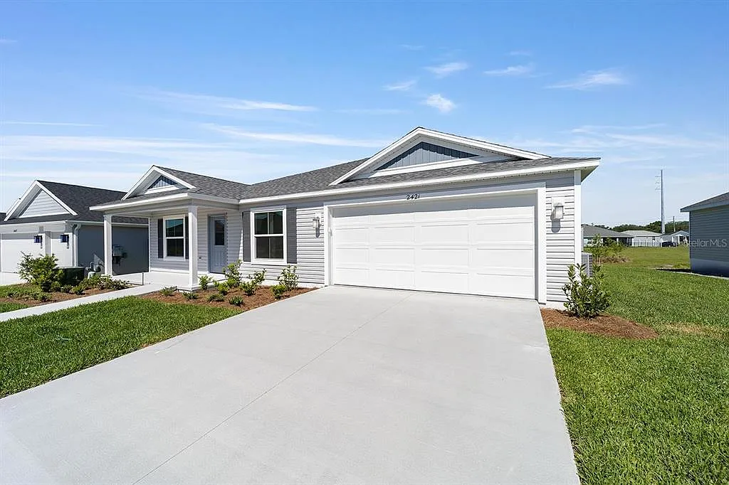 3 bed, 2.0 bath, 1574 sqft, $2,650 — Photo 3