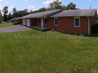 50 Brookside Dr, Hendersonville, NC 28792