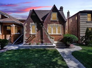 2111 Maple Ave, Berwyn, IL 60402