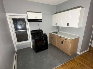 302 Watchung Ave #2, Orange, NJ 07050