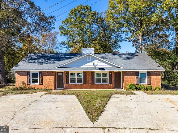 2nd image of 501 Timber Ridge Ct