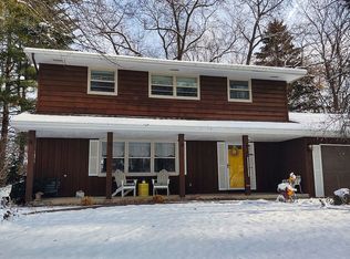 2805 Irvington Way, Madison, WI 53713