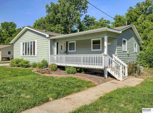 675 N 24th St, Blair, NE 68008