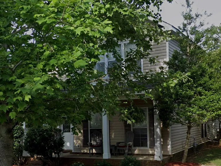 29895 Saint Helen St — Photo 1