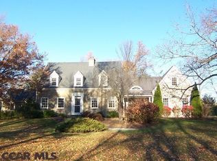 136 Old Stone Ln, Boalsburg, PA 16827