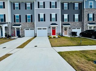 126 Pocosin Path, Poquoson, VA 23662