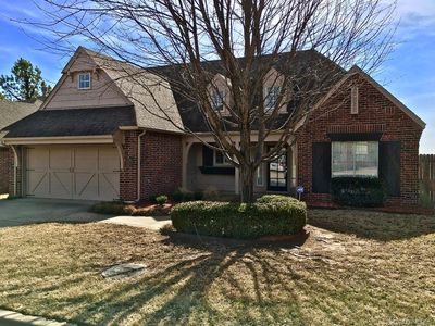 8408 E 100th St, Tulsa, OK, 74133
