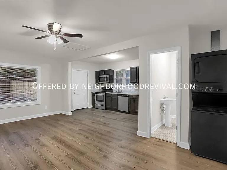 3354 Douglass Ave — Photo 6